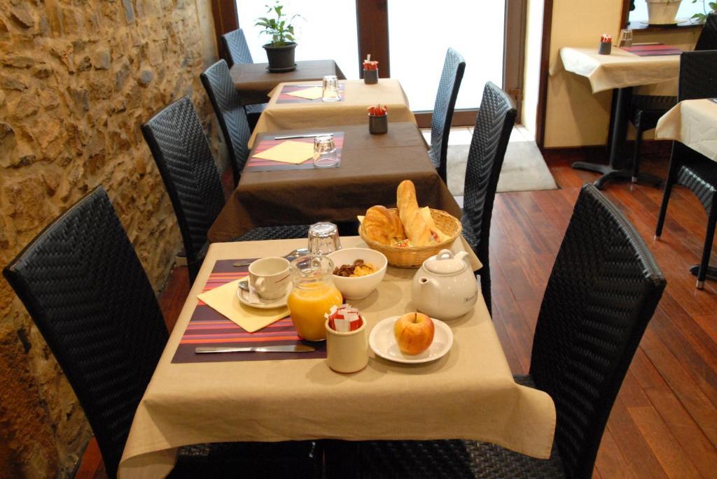 Hotel De Bretagne Lyon Bagian luar foto