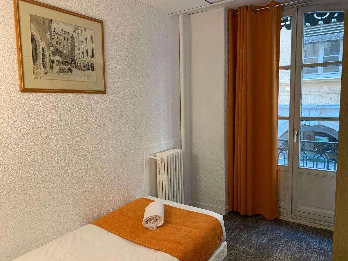 Hotel De Bretagne Lyon Bagian luar foto